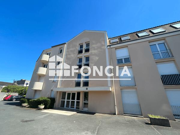 Location Studio 21.51 m² - 31 RUE DE LA GANTERIE Poitiers 86000