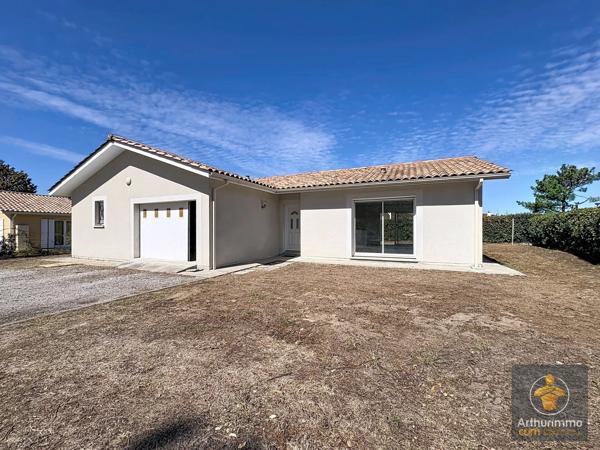 Location                                                      Maison
                        
                     3 pièces                      90 m2                     à Saint-Paul-en-Born