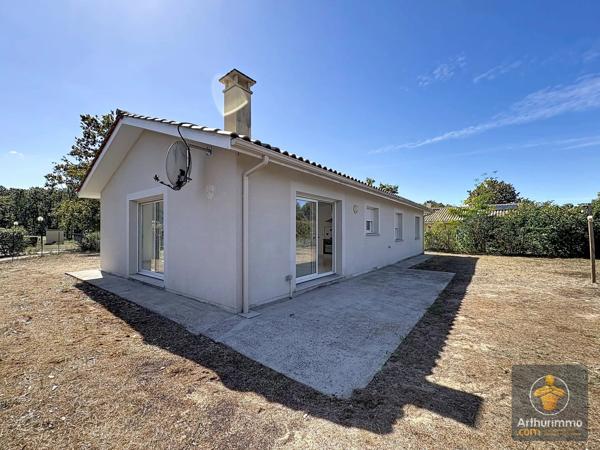 Location                                                      Maison
                        
                     3 pièces                      90 m2                     à Saint-Paul-en-Born