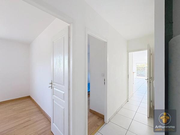 Location                                                      Maison
                        
                     3 pièces                      90 m2                     à Saint-Paul-en-Born