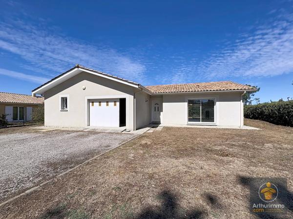 Location                                                      Maison
                        
                     3 pièces                      90 m2                     à Saint-Paul-en-Born