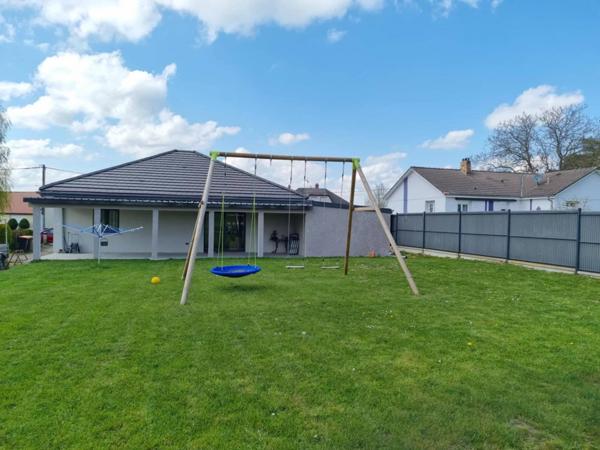 "Splendide Maison plain-pied Contemporaine à Vendre à Hesse"