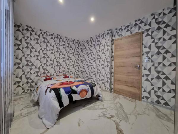 "Splendide Maison plain-pied Contemporaine à Vendre à Hesse"