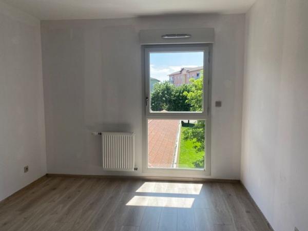 Appartement Peronnas 3 pièce(s) 70.76 m2