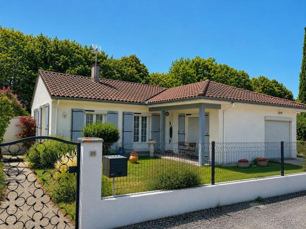Jolie maison de plain pied proche centre ville