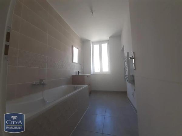 Appartement à louer 4 pièces 89.17m² La Grand-Combe (30110)