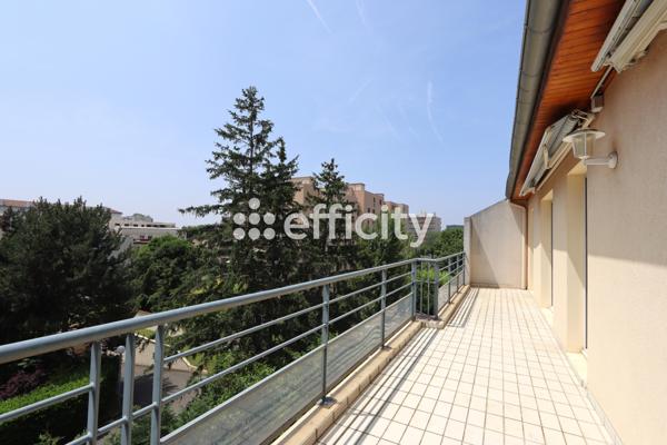 Appartement 6 pièces - 174 m²