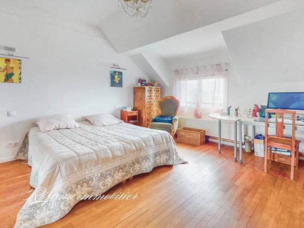 Charmante maison meulière de 1930 à Thomery