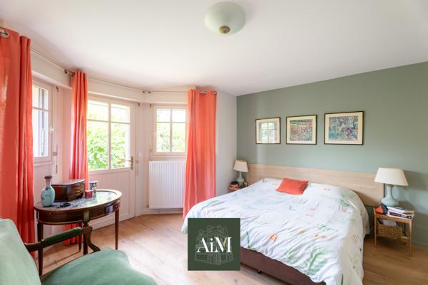 Belle maison familiale dans un écrin de verdure à Arradon – à pied de la plage