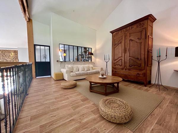 Maison 5 pièces - 285 m² Bien prestige