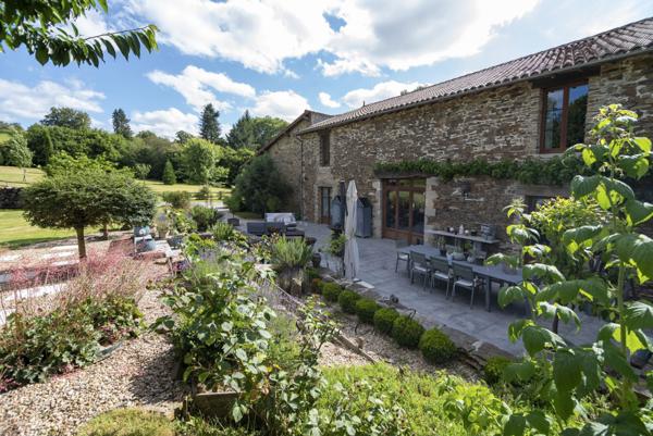 Maison 5 pièces - 285 m² Bien prestige