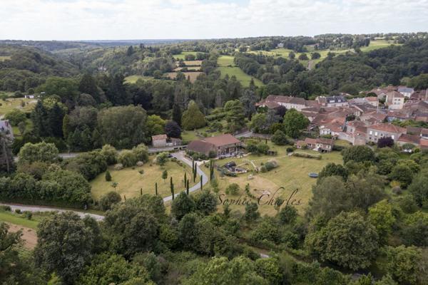 Maison 5 pièces - 285 m² Bien prestige