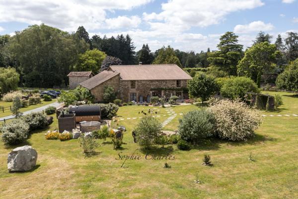 Maison 5 pièces - 285 m² Bien prestige