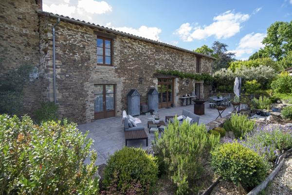 Maison 5 pièces - 285 m² Bien prestige