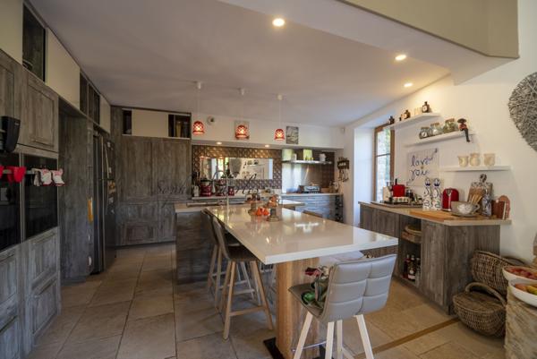 Maison 5 pièces - 285 m² Bien prestige