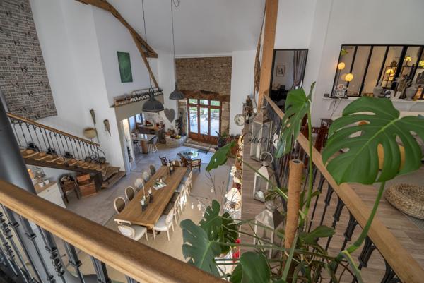 Maison 5 pièces - 285 m² Bien prestige