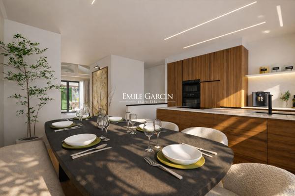 A vendre - Maison de ville - Saint-Jean-de-Luz - avec ascenseur