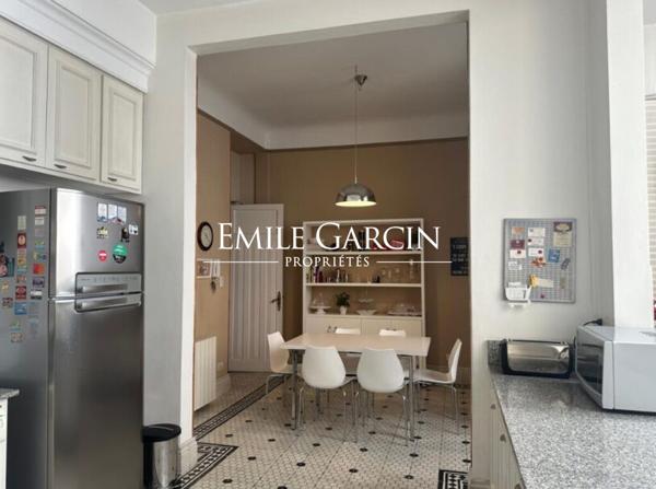 Appartement  4 pièce(s) 314.42 m2