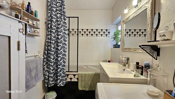 Maison - 4 pièces - 84 m²