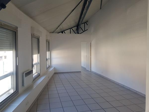 Grand F1 sur Mitry-le-Neuf proche de toutes commodités