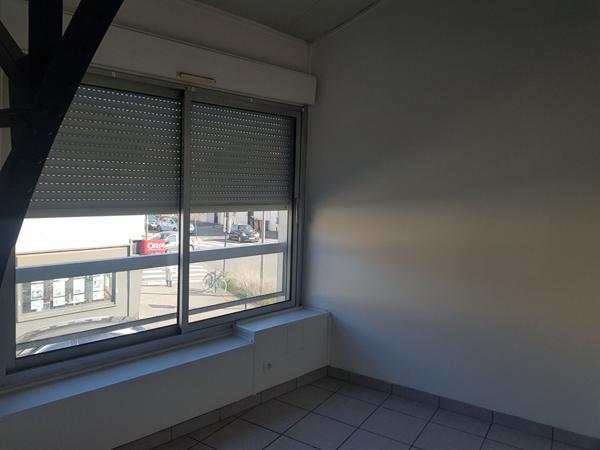 Grand F1 sur Mitry-le-Neuf proche de toutes commodités