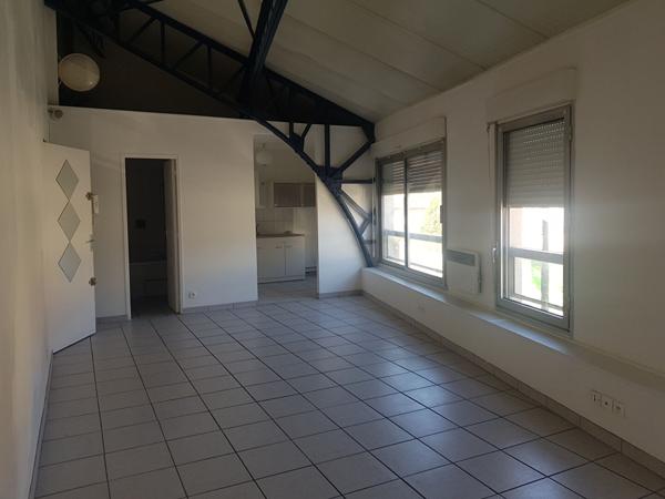 Grand F1 sur Mitry-le-Neuf proche de toutes commodités