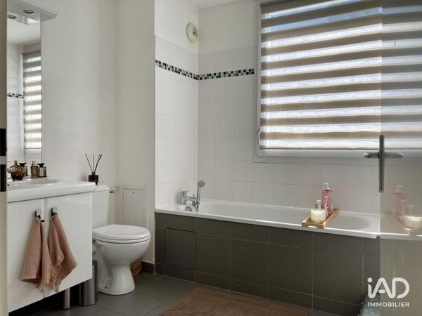 Location appartement 2 pièces 43 m² Lille