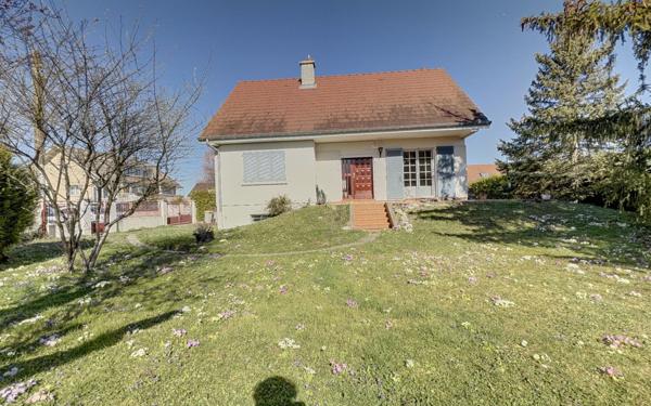 Maison à vendre    5 pièces • 103 m2 Magny-sur-Tille