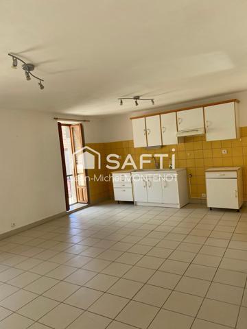 Au coeur du centre ville de Nuits.St.Georges, appt T3 de 72 m² hab.