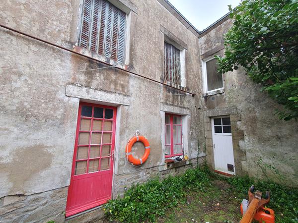 Maison Locmariaquer , Locmariaquer