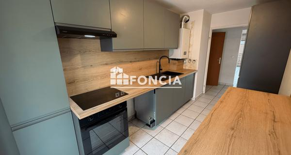 À vendre Appartement 4 pièces 90 m² - Saint-julien-en-genevois 74160