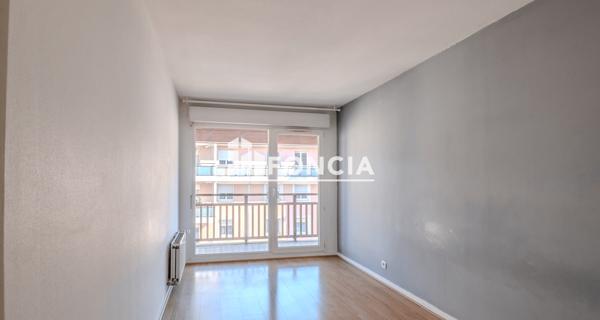 À vendre Appartement 4 pièces 90 m² - Saint-julien-en-genevois 74160