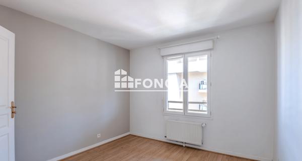 À vendre Appartement 4 pièces 90 m² - Saint-julien-en-genevois 74160