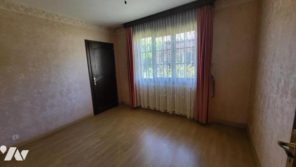 GRAND-CHARMONT, maison quatre pièces sur sous-sol sur 6a 75ca de terrain