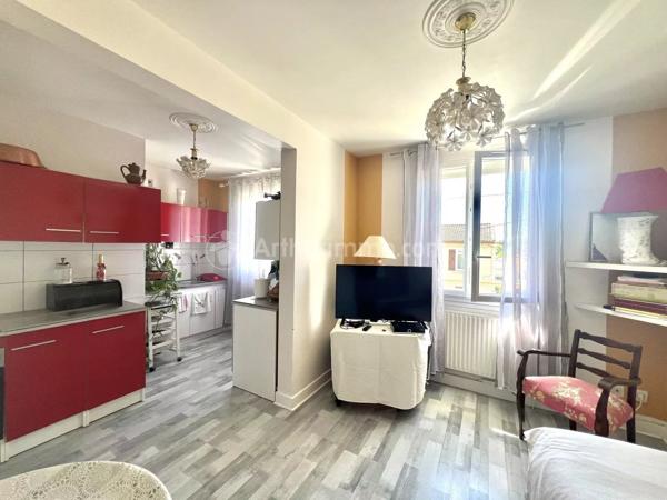 Vente                                                      Maison
                        
                     4 pièces                      86 m2                     à Clermont-Ferrand