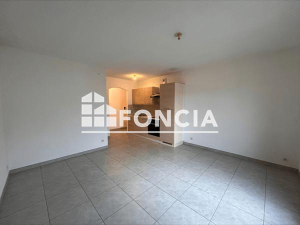 Location Studio 22.66 m² - 71 AVENUE PIERRE BROSSOLETTE Draguignan 83300