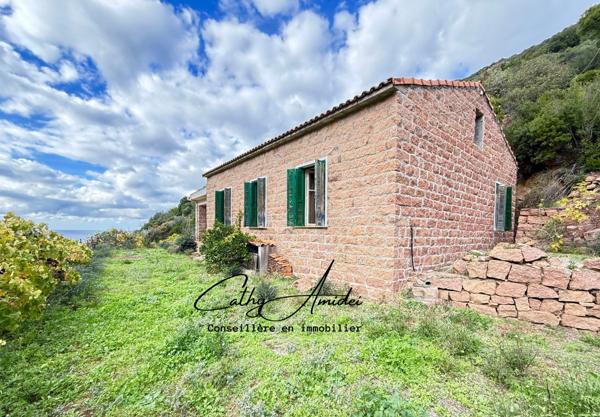 PORTO - OTA (Corse) A vendre maison en pierre, vue mer et tour de Porto, emplacement unique