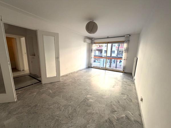 F2 48M² Bd Marechal Juin avec parking sous sol