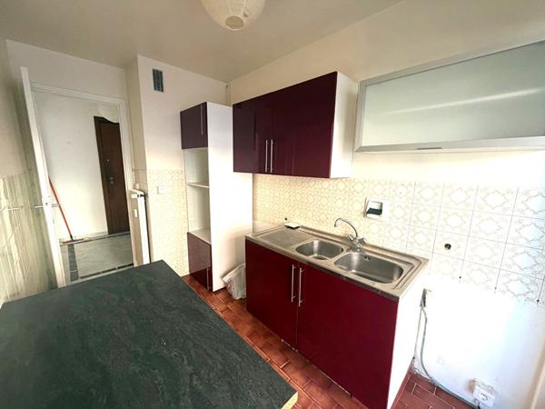 F2 48M² Bd Marechal Juin avec parking sous sol