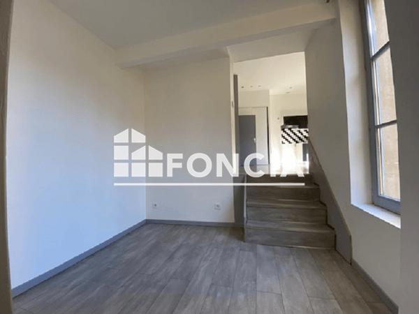 Location Appartement meublé 2 pièces 51.03 m² - 18-20-22 PLACE DE LA HALLE Sedan 08200