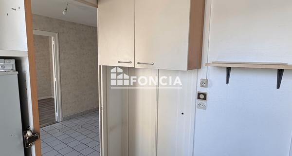 Location Appartement 2 pièces 46.79 m² - Roanne 42300