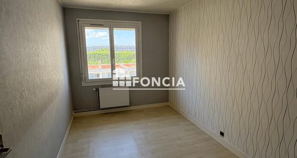 Location Appartement 2 pièces 46.79 m² - Roanne 42300