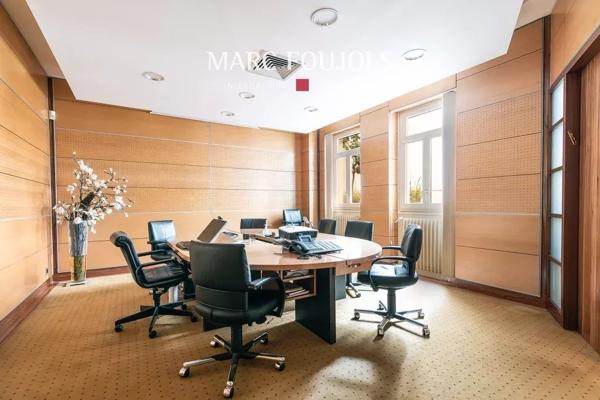 Paris VII Raspail – 259 m² de bureaux ou habitation