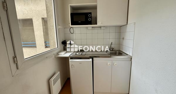 Location Studio meublé 19 m² - Villeurbanne 69100