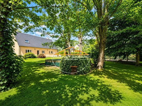 Maison à vendre proche Angers – 5 chambres, jardin et double garage