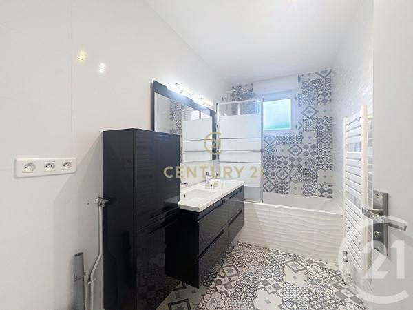 Appartement F4 à vendre  4 pièces - 79,35 m2 NOISY LE GRAND - 93