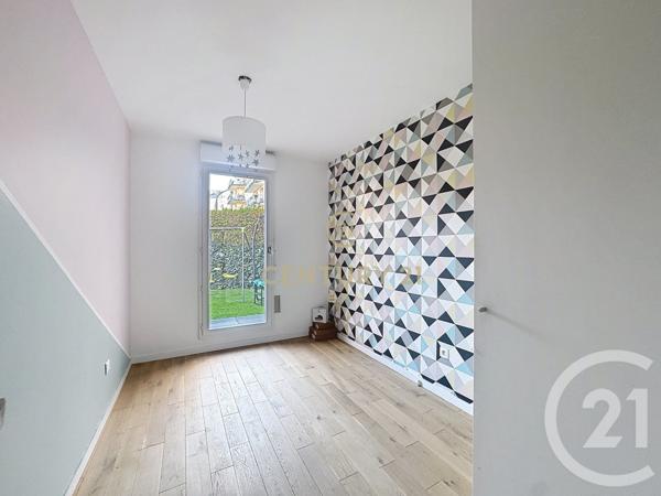 Appartement F4 à vendre  4 pièces - 79,35 m2 NOISY LE GRAND - 93