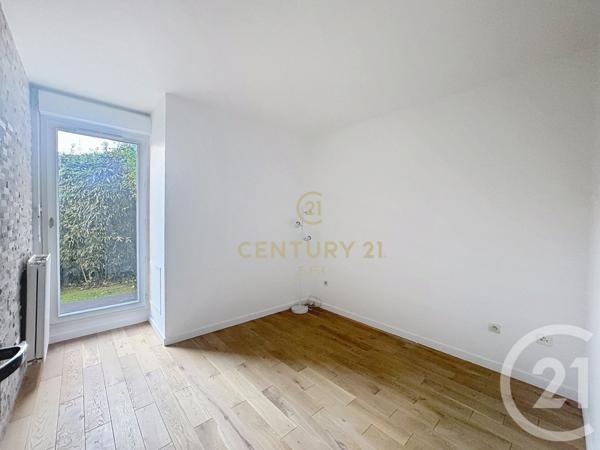 Appartement F4 à vendre  4 pièces - 79,35 m2 NOISY LE GRAND - 93