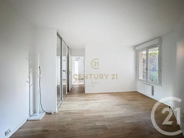 Appartement F4 à vendre  4 pièces - 79,35 m2 NOISY LE GRAND - 93