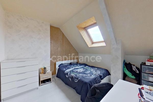 Dpt Côtes-d'Armor (22) - À vendre Saint-Agathon – Maison T6 rénovée 4 chambres 156,87 m² dont studio indépendant 31,36 m² – Terrain 1343 m² – DPE C – 5 min Guingamp